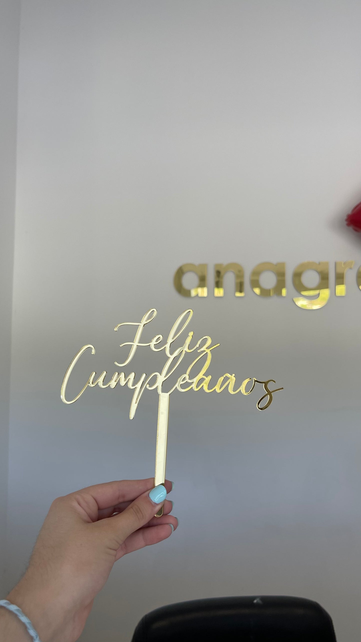 Paquete de 10 cake toppers Happy Birthday